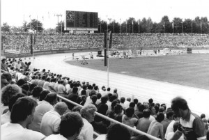 Bundesarchiv_Bild_183-1986-0811-040,_Dresden,_Heinz-Steyer-Stadion